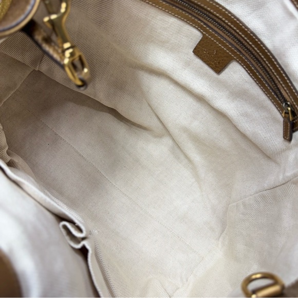 Gucci Ombré Pebbled Medium SoHo Logo Hobo in Metallic Gold - Picture 6 of 9